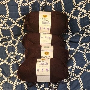 Lion Brand Basic Stitch Anti-Pilling Yarn - Dark Brown